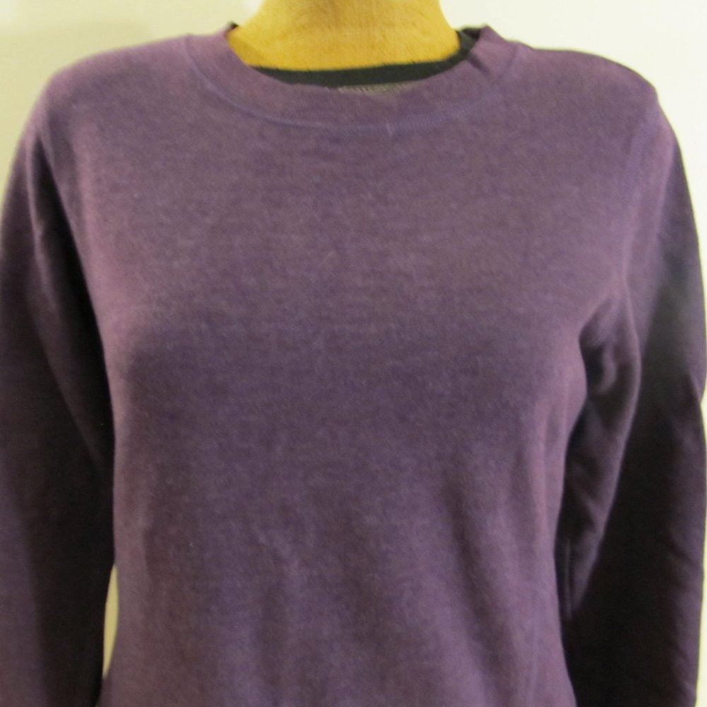 Tek Gear Purple Sweatshirt, size Medium